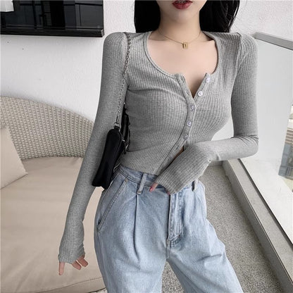 Ribbed Scoop-Neck Long-Sleeved Cropped Tee with Buttons