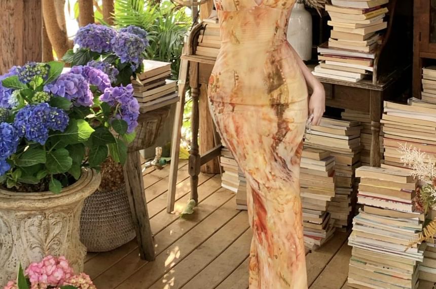 Tie Dye V-Neck Halter Maxi Dress Open Back - Altfashion Shop