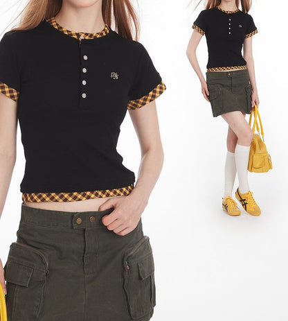 Plaid Trimmed Henley-Neck Short-Sleeved Tee