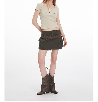 Plain Scoop-Neck Cropped Short-Sleeved Tee