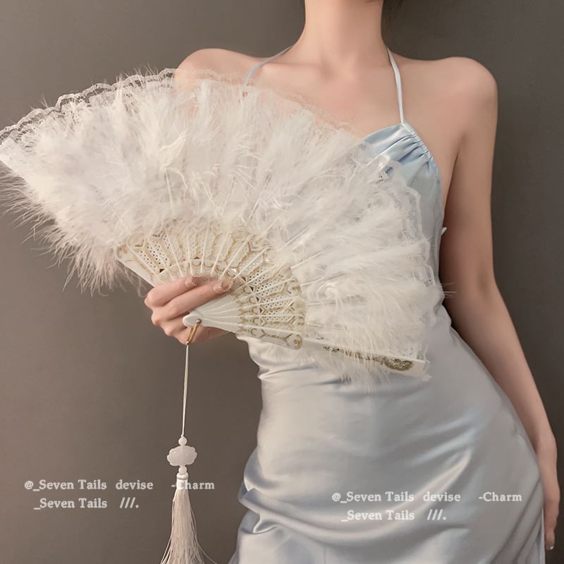 Lace Feather Hand Foldable Fan Tassel