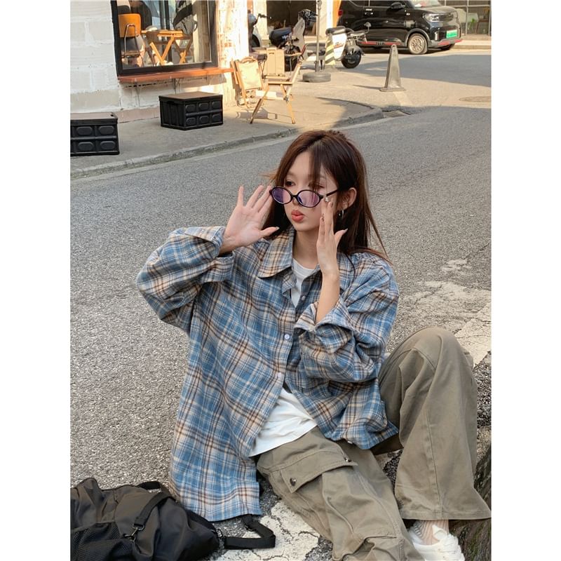 Plaid Collared Long-Sleeved Button-Up Shirt