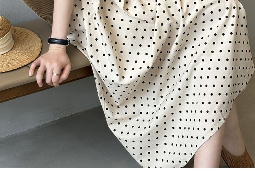 Crewneck Sleeveless Dotted Maxi Dress - Altfashion Shop