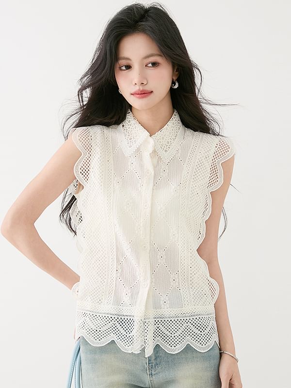 Lace Collared Button-Up Sleeveless Blouse