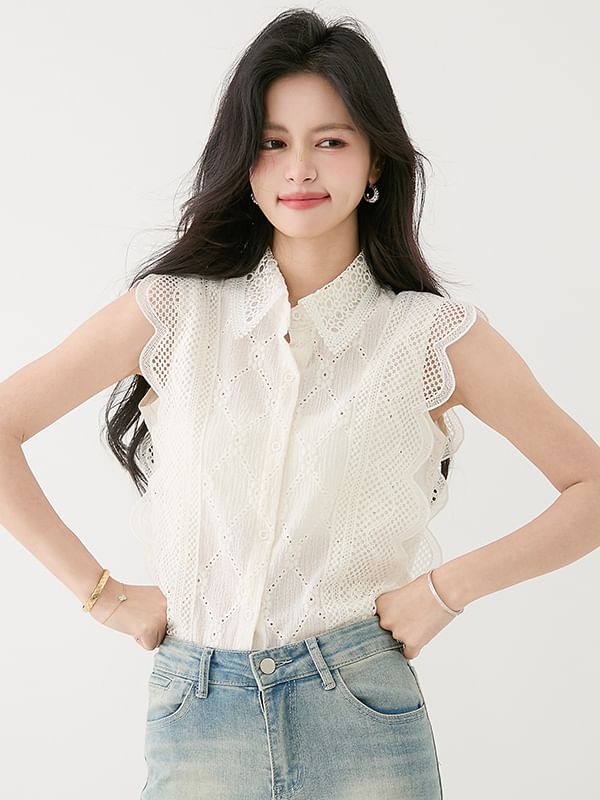 Lace Collared Button-Up Sleeveless Blouse