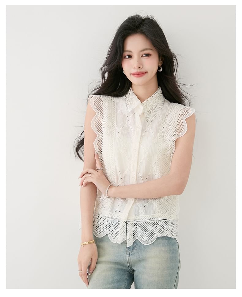 Lace Collared Button-Up Sleeveless Blouse