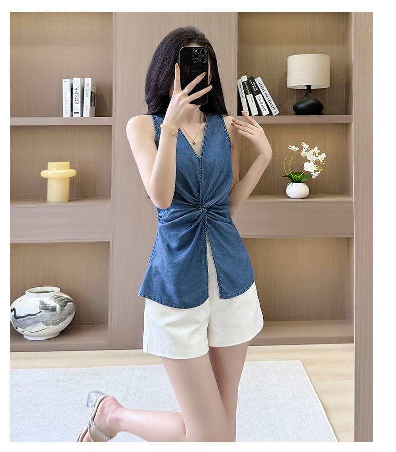 Plain Ruched Slit V-Neck Tank Top