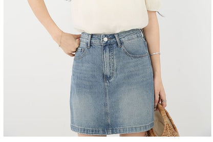 Plain Ruffle-Trimmed Cold-Shoulder Halter-Neck Blouse