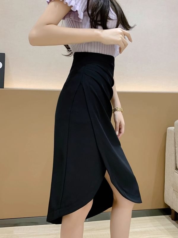 Asymmetrical Ruched Pencil Skirt with Slit