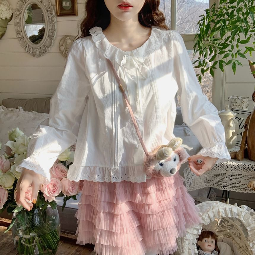 Plain Button-Up Blouse with Ruffle Collar & Lace Trim, Long-Sleeved