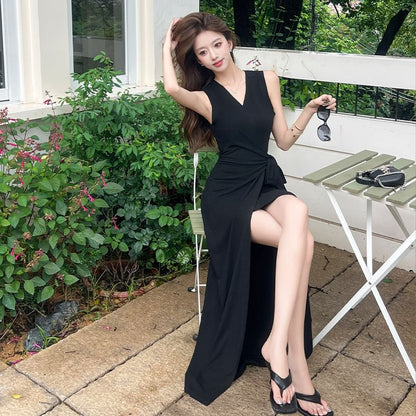 Striped V-Neck Sleeveless Bodycon Maxi Dress - Altfashion Shop