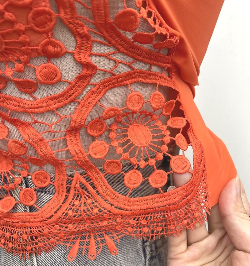 Padded Lace Camisole Top in Solid Color