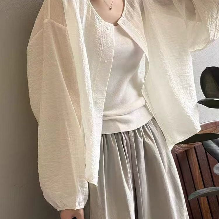 Puff-Sleeved Plain Button-Up Blouse