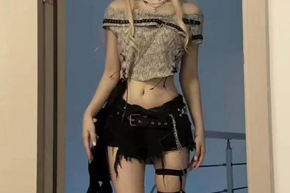 Low Rise Plain Fringed Distressed Denim Hot Pants