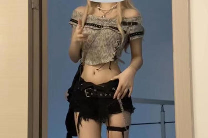Low Rise Plain Fringed Distressed Denim Hot Pants