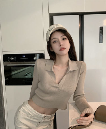 Plain V-Neck Cropped Long-Sleeved Polo Shirt