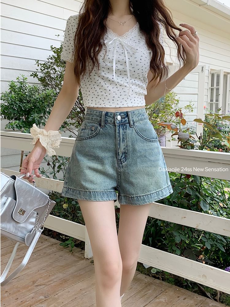 High Waist Washed Wide-Leg Denim Shorts