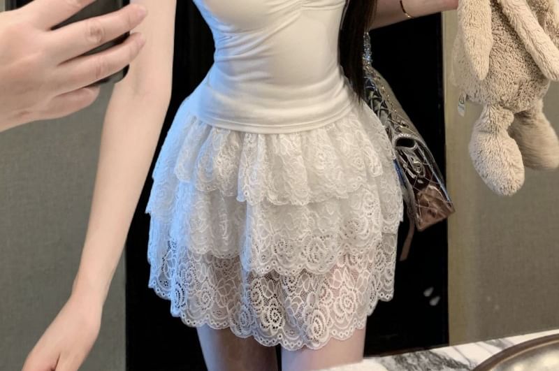 Cutout Lace Crop Cami with V-Neck & Ruched Sides