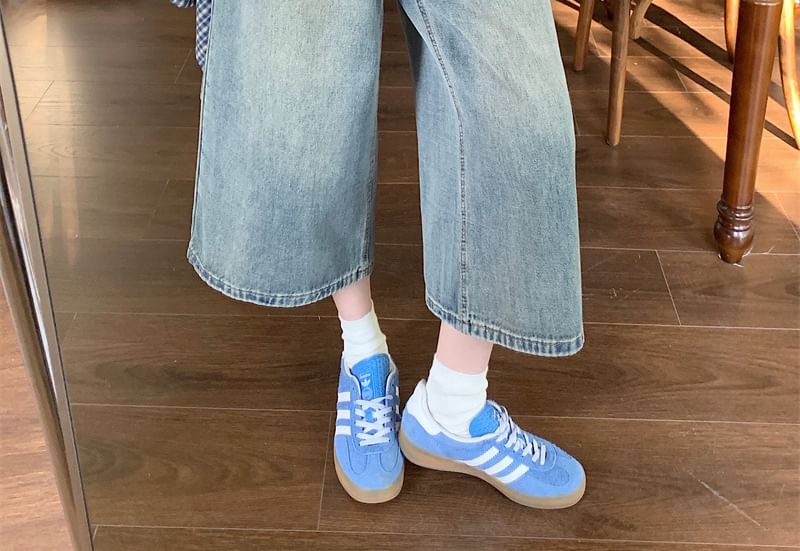 Mid Waist Washed Wide Leg Jorts
