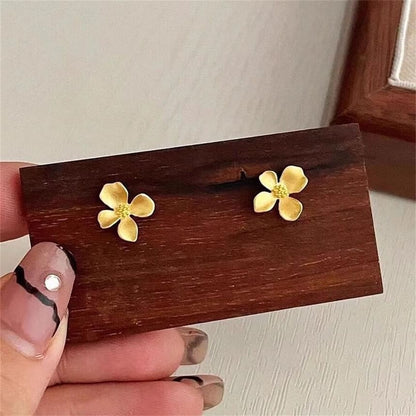 Ear Flower Stud