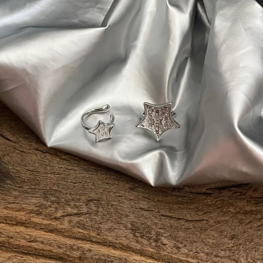 Cuff Star Ear Asymmetrical