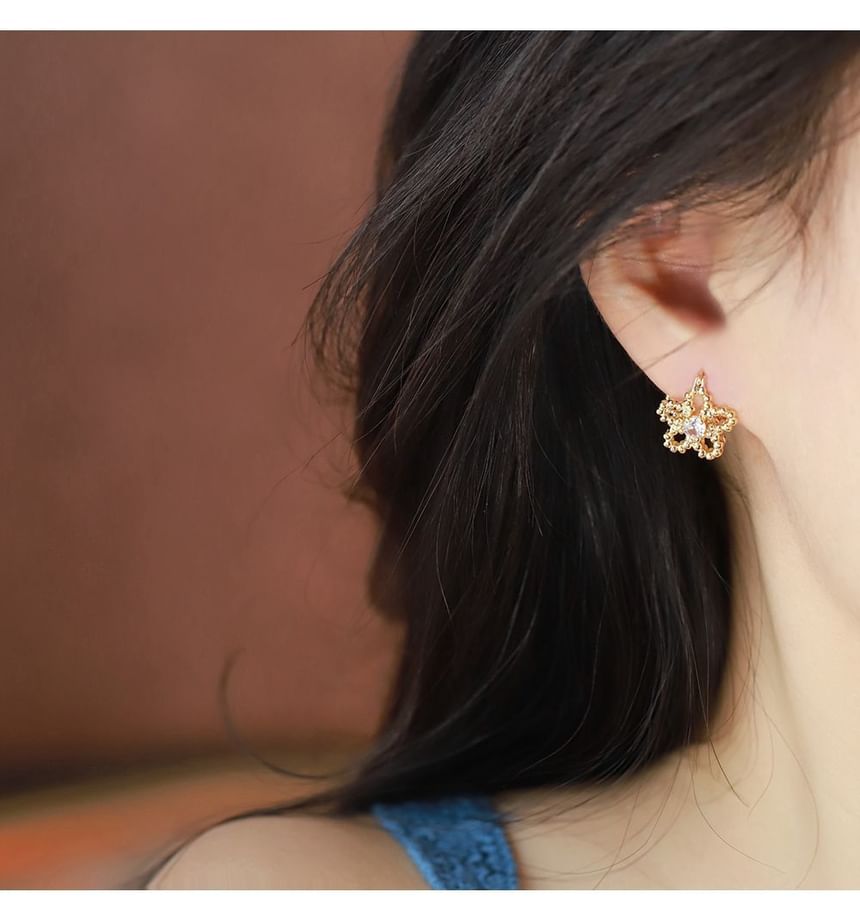 Huggie Earring Rhinestone Flower