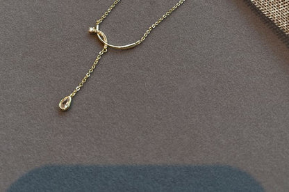 Rhinestone Pendant Necklace