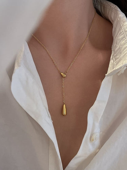 Pendant Teardrop Necklace