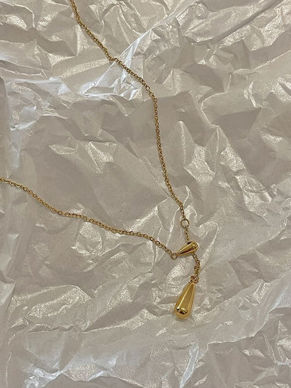 Pendant Teardrop Necklace