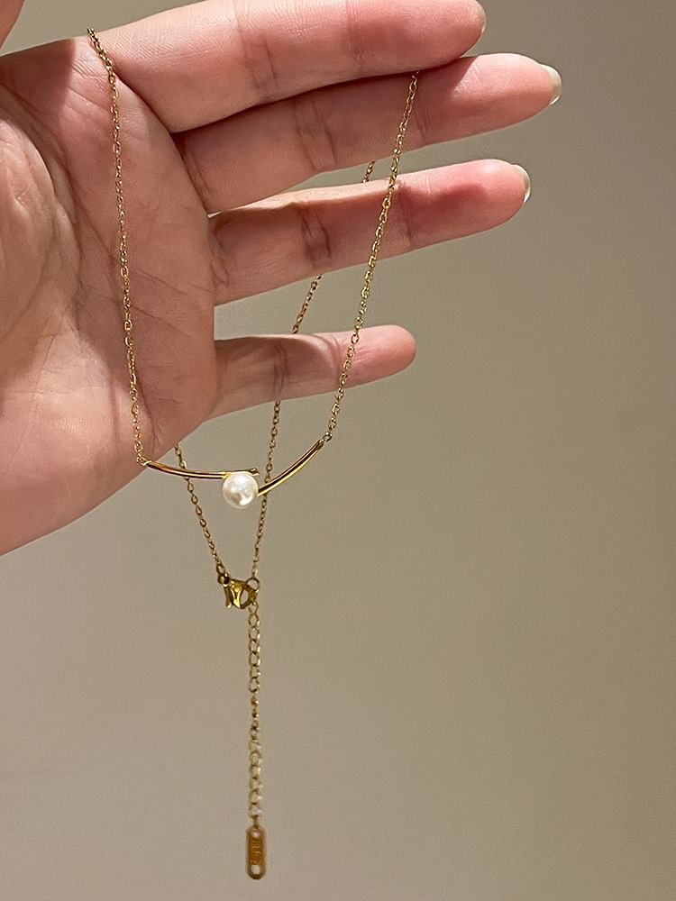 Pendant Necklace Faux Pearl