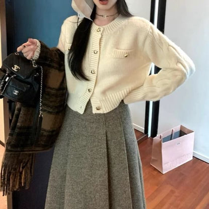 Crew Neck Button-Up Crop Cardigan