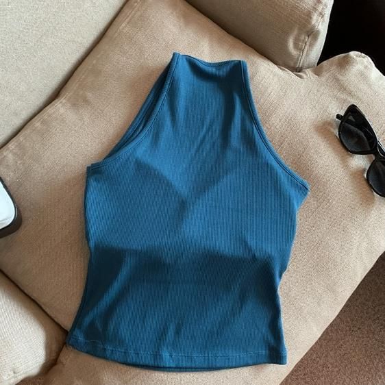 Plain Padded Scoop-Neck Racerback Slim Cropped Tank