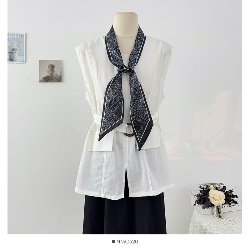 Plain Slit Sleeveless Round-Neck Blouse Set with Belt & Scarf
