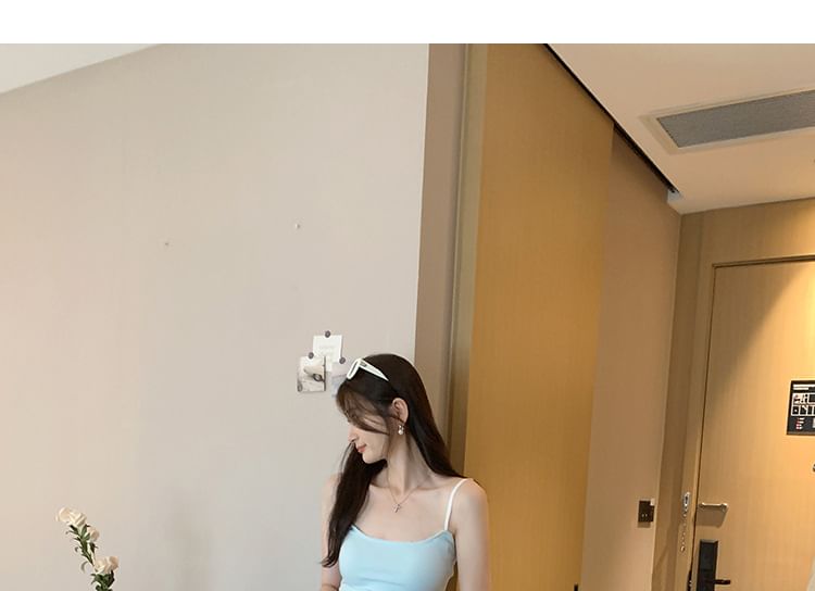 Slim Contrast-Trim Cami Top