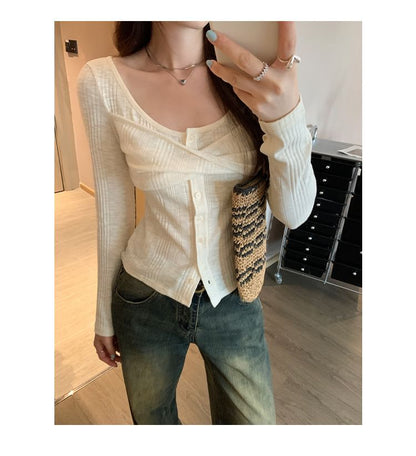 Twist Ribbed Scoop-Neck Button Long-Sleeved T-Shirt