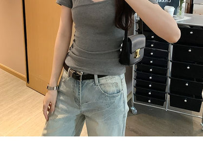 Slim V-Neck Short-Sleeved Tee