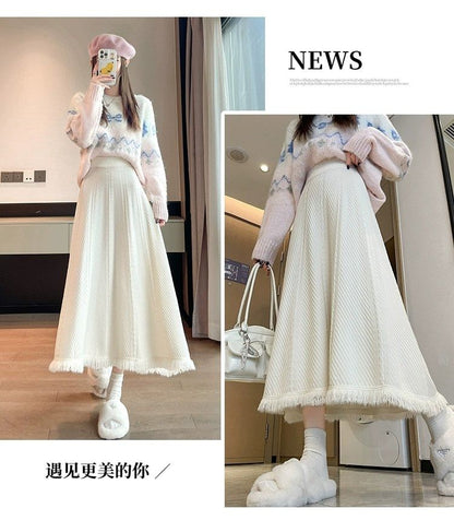 Tassel Trim Midi Knit Skirt