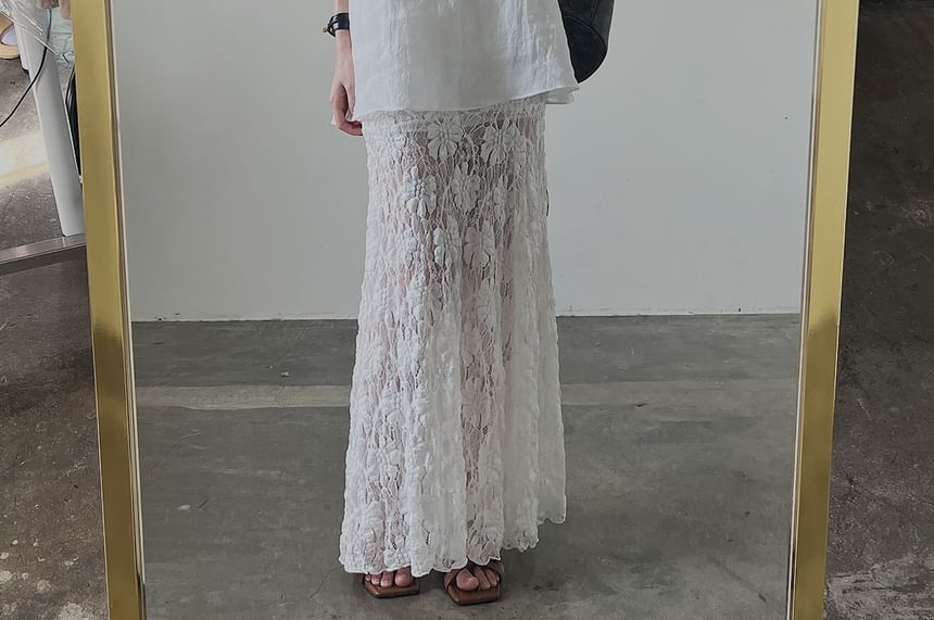Button Cami with Lace Pencil Skirt
