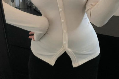 V-Neck Buttoned Cropped Cardigan