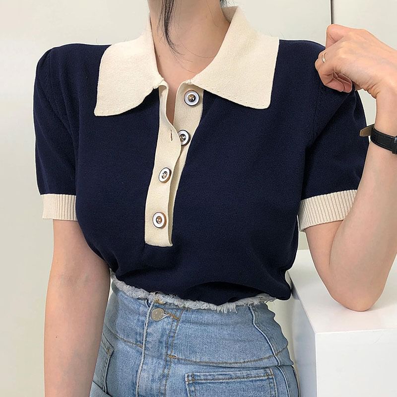 Contrast-Trim Collared Short-Sleeved Tee