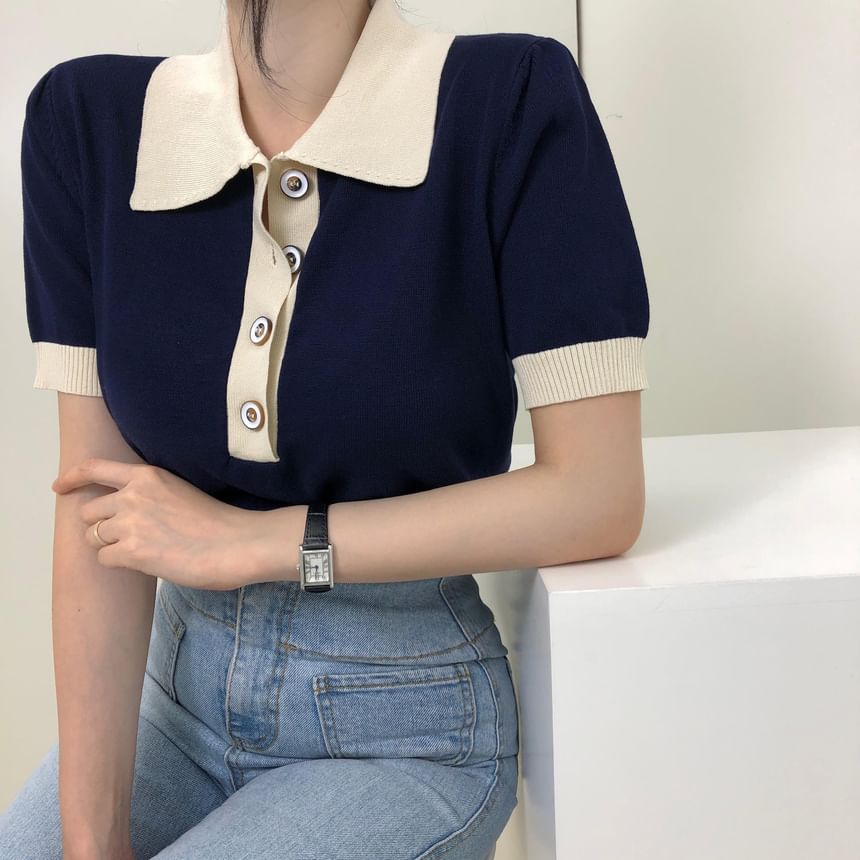 Contrast-Trim Collared Short-Sleeved Tee