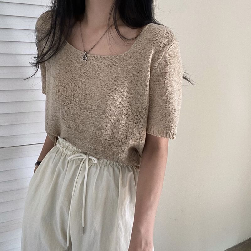 Plain Knitted Square-Neck Short-Sleeved Top