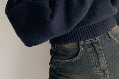 Plain Cold-Shoulder Cropped Sweater