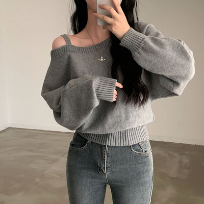 Plain Cold-Shoulder Cropped Sweater