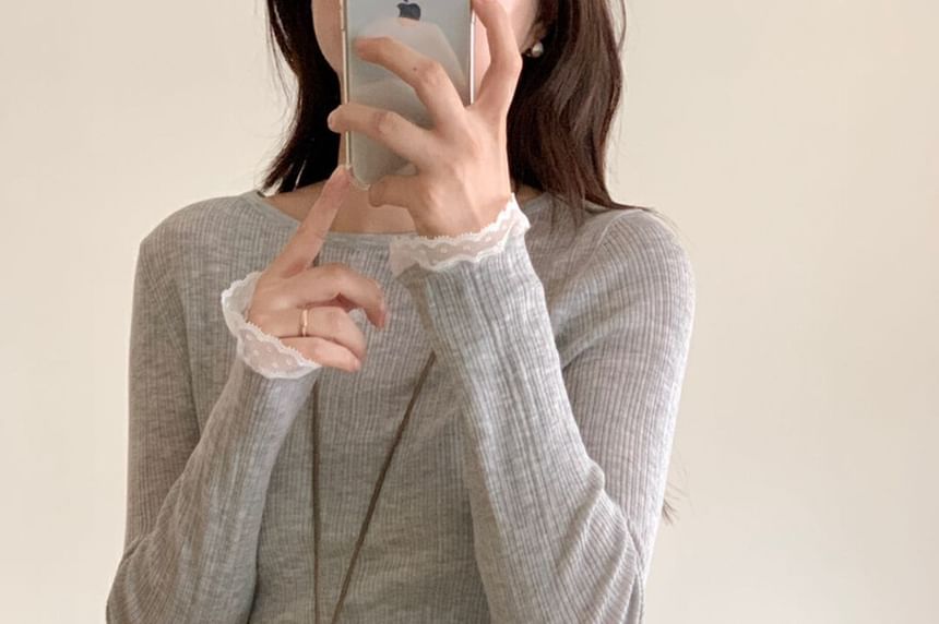Lace-Trimmed Slim-Fit Crew-Neck Long-Sleeved Knit Top