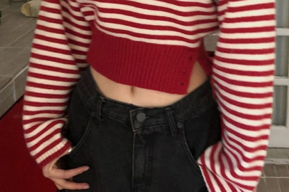 V-Neck Sleeved Striped Knitted Top