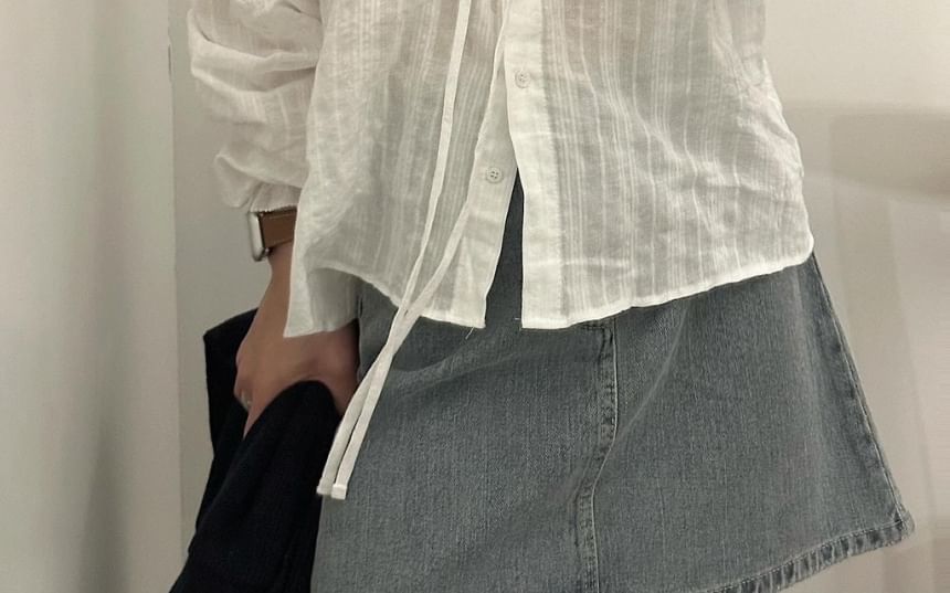 Sleeved Basic Shirt & V-Neck Knit Sweater Vest