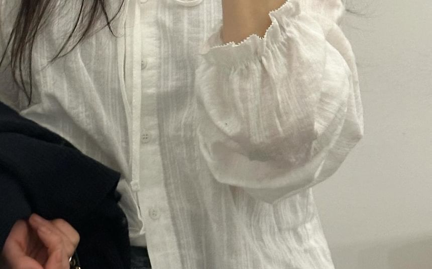 Sleeved Basic Shirt & V-Neck Knit Sweater Vest