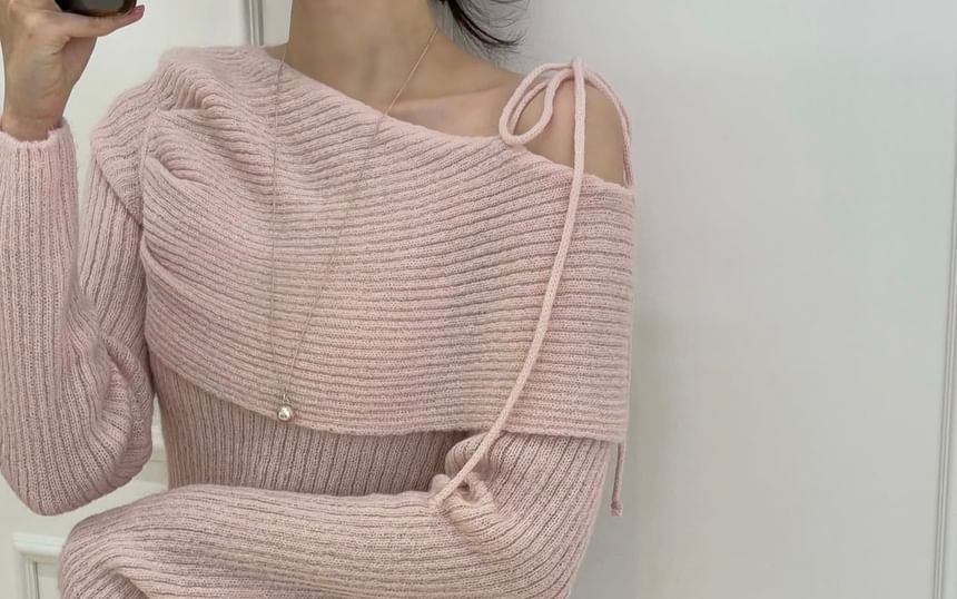 Plain Off-Shoulder Long-Sleeved Knit Top