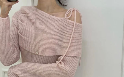 Plain Off-Shoulder Long-Sleeved Knit Top